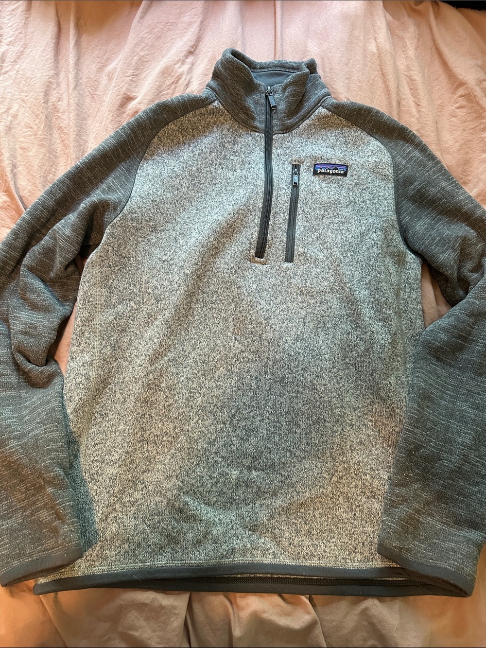 Patagonia Men's Heather Gray and Slate Quarter-Zip Pullover